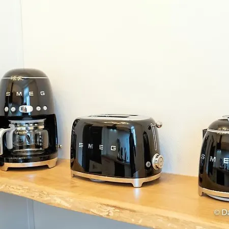 Mana - Matahina Avec Vue Superbe Sur La Place Ducale Et Parking Prive Inclus 아파트 *