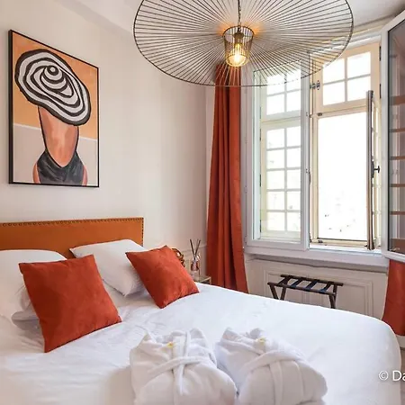 公寓 Mana - Matahina Avec Vue Superbe Sur La Place Ducale Et Parking Prive Inclus